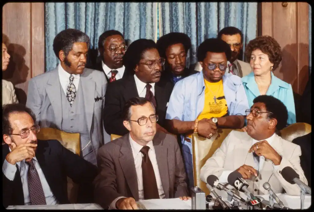 Proyecto tecnico de equipamiento publico sostenible para el post Proyectos de Equipamientos Públicos en Madrid: Innovaci