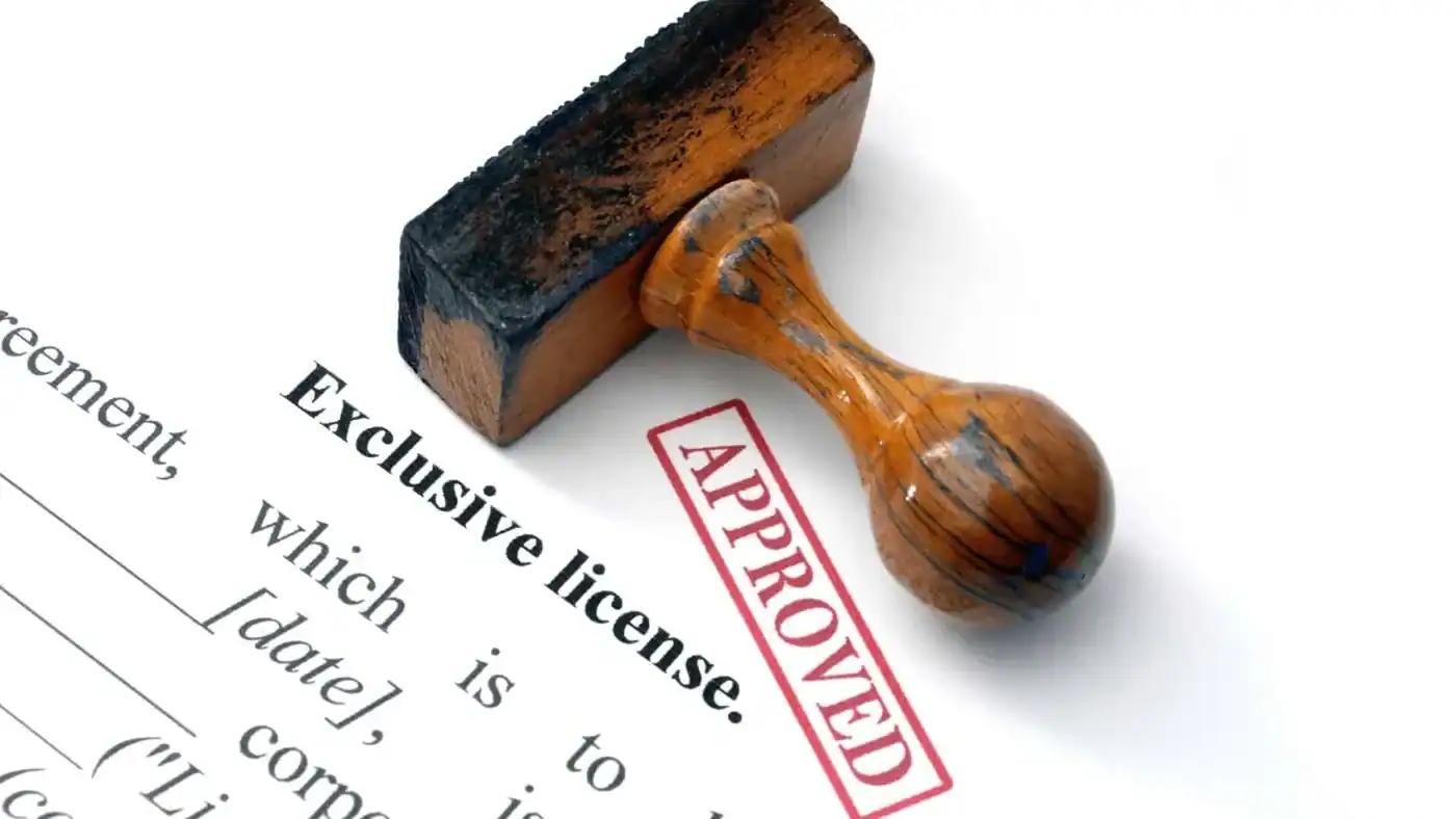 Documento de licencia aprobado para una vivienda unifamiliar