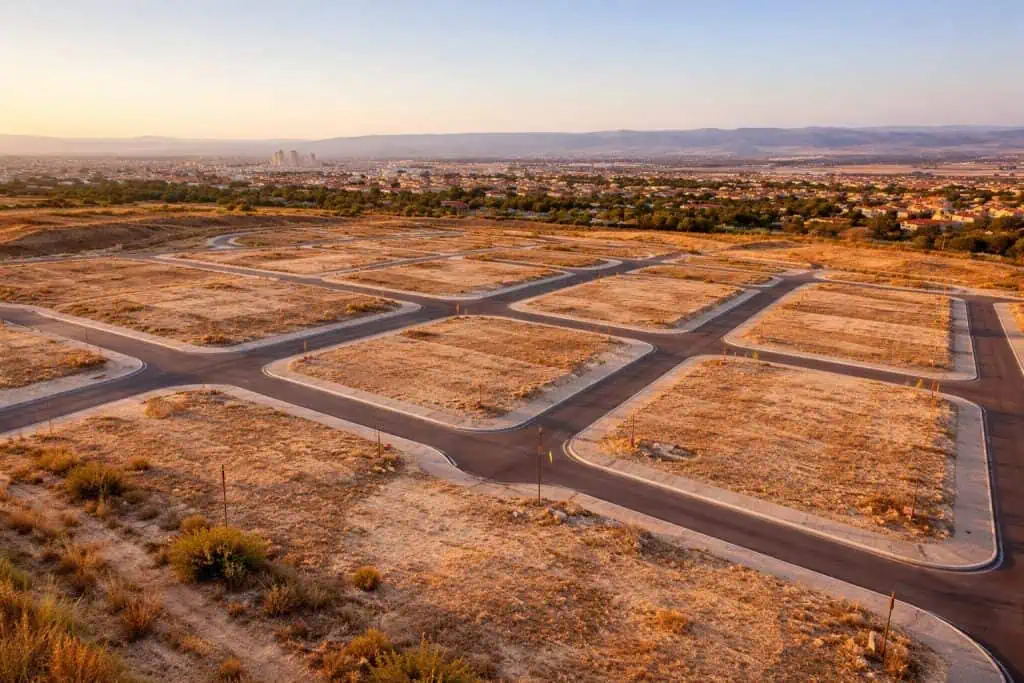 Parcelas edificables en Zaragoza - vista aerea zona residencial - Risco Arquitectos
